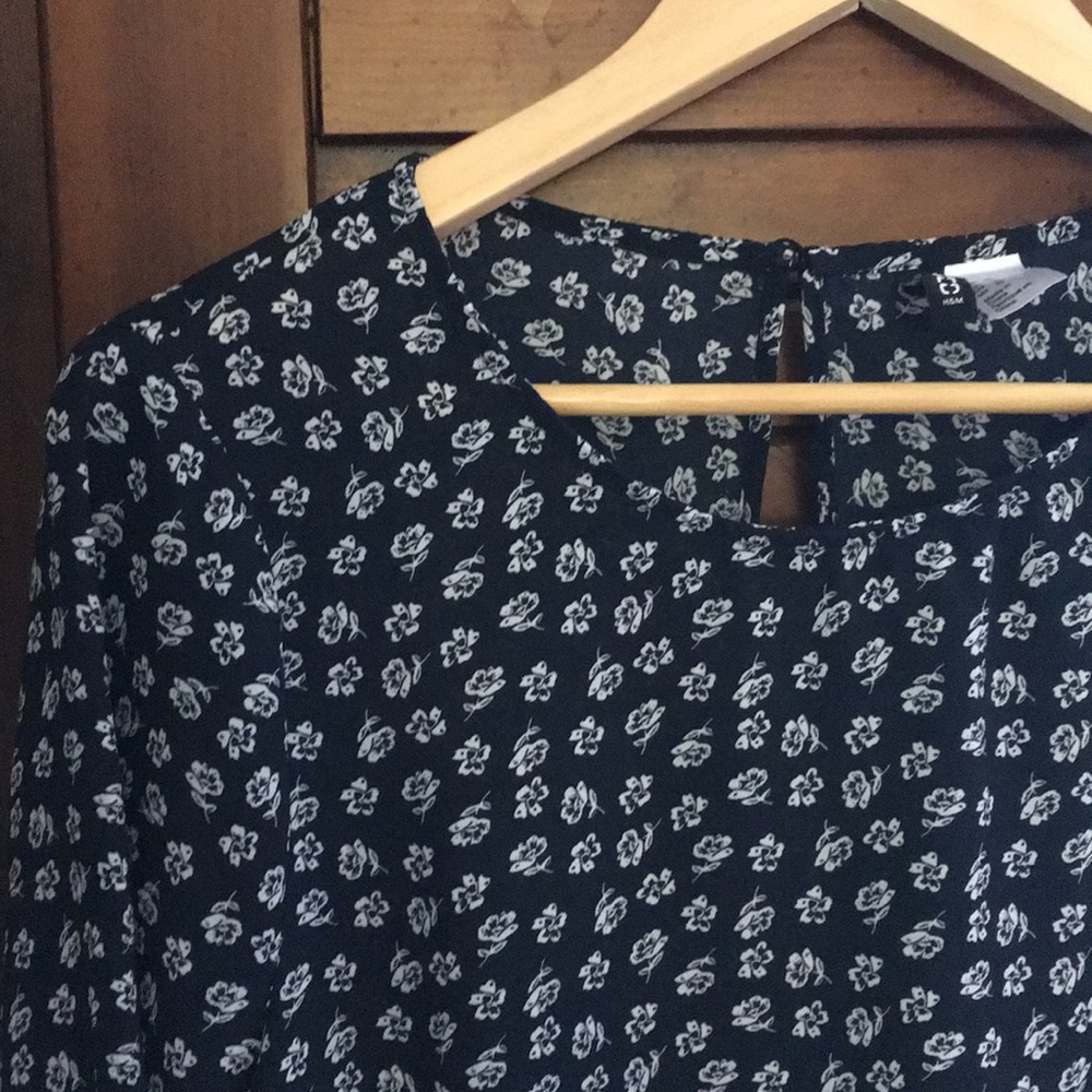 Navy flouncy blouse